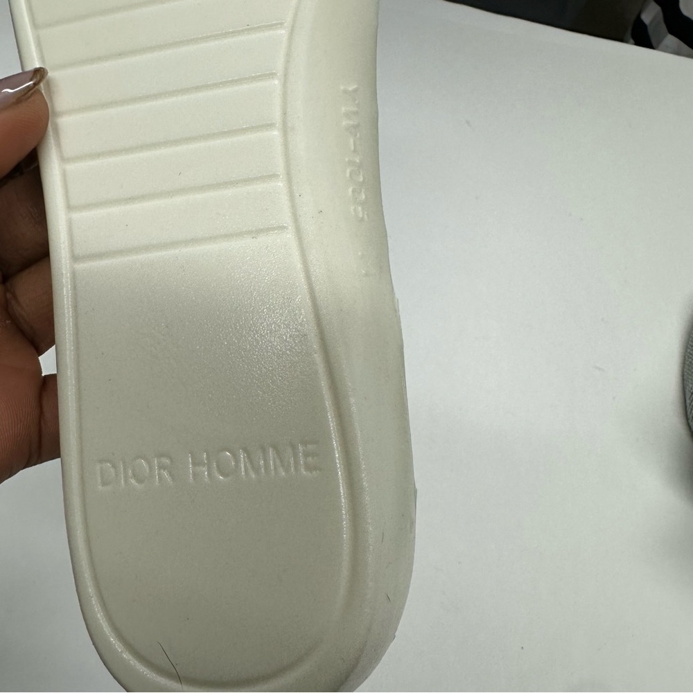 Dior Authentic M-B23 Oblique High-Top Sneaker - Picture 7 of 9